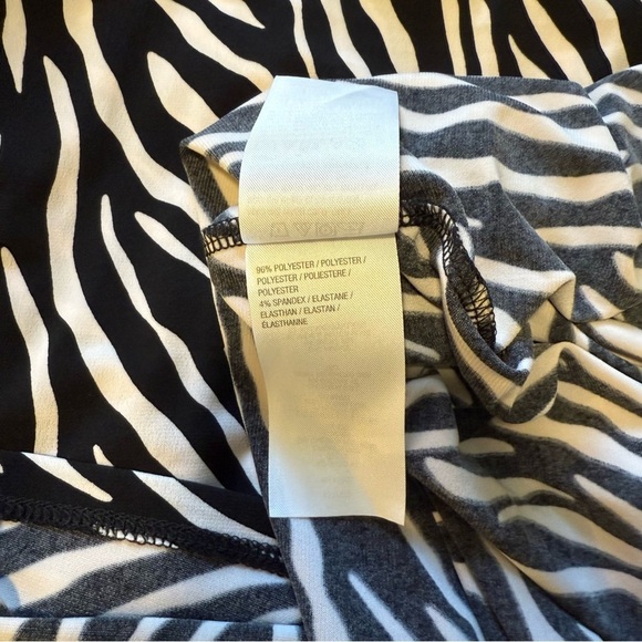 NWOT Susan Graver Liquid Knit Sleeveless Tiered Dress - Picture 5 of 5